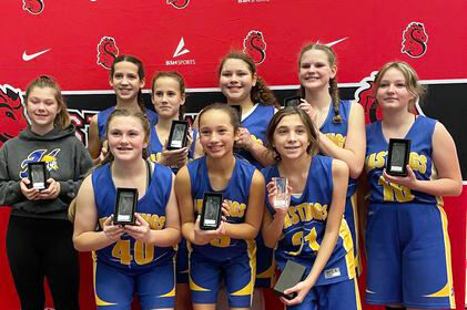 Hastings 7th-grade girls traveling basketball are runners up in Stillwater